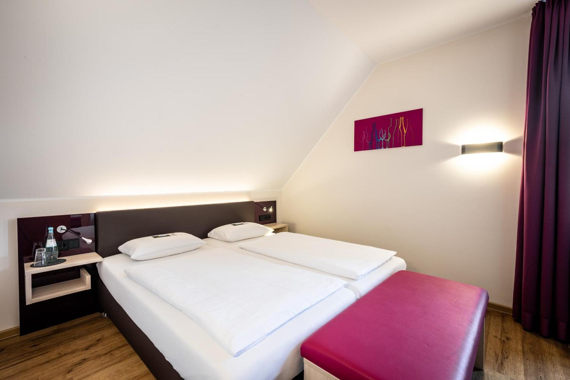 Weinhotel Restaurant Klostermuehle Ockfen Экстерьер фото